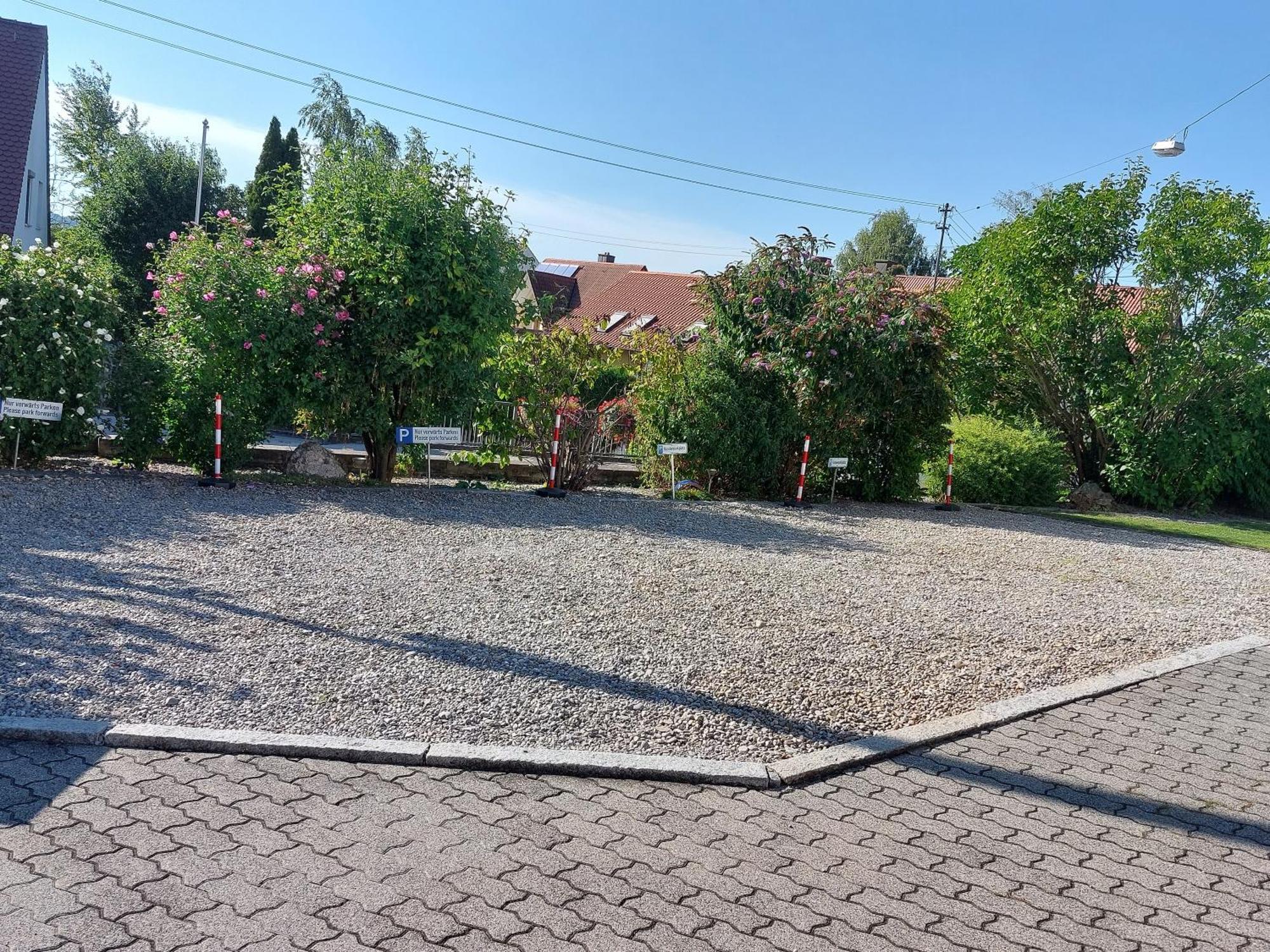 Pension Am Kirchberg Wehringen Exterior photo